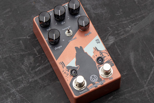 The Monument Harmonic Tremolo V2 gets an Editors Choice from Guitar.co