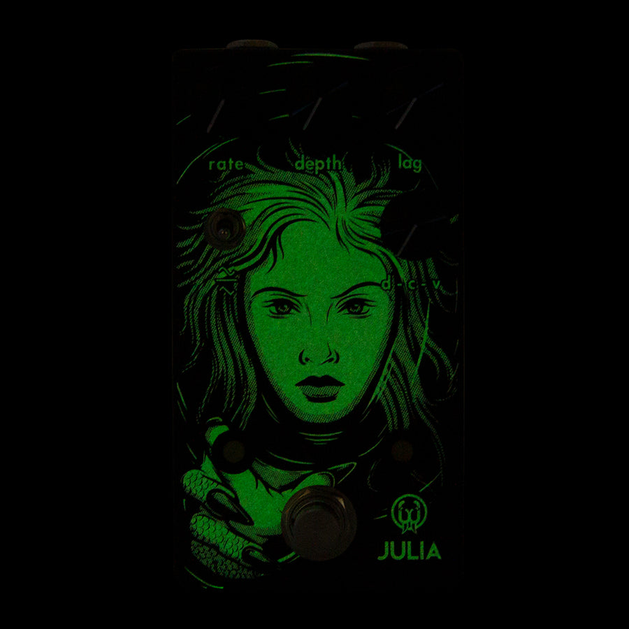 Julia Analog Chorus/Vibrato V2, Glow in the Dark